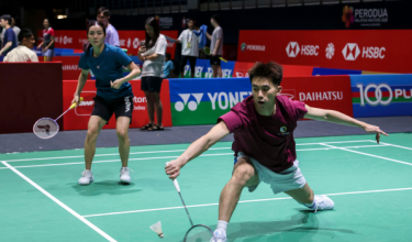 (Foto fail) KUALA LUMPUR, 18 Mei- Pemain regu campuran negara Hoo Pang Ron (kanan) dan Lai Pei Jing (kiri) ketika sesi latihan rasmi sempena kejohanan Perodua Malaysia Masters 2026 di Unifi Arena Bukit Jalil hari ini.