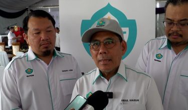 Abdul Khudus bercakap kepada pemberita pada Majlis Peluncuran Bulan Infak YAPEIM Peringkat Negeri Terengganu / Foto RTM