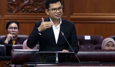 Timbalan Menteri Peralihan Tenaga dan Transformasi Air, Akmal Nasrullah Mohd Nasir / Foto BERNAMA