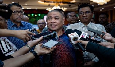 IPOH, 4 Jun -- Menteri Besar Perak, Datuk Seri Saarani Mohamad bercakap kepada media selepas merasmikan Majlis Sambutan Hari Hutan Antarabangsa Peringkat Negeri Perak Tahun 2026 di Bangunan Perak Darul Ridzuan hari ini.


--fotoBERNAMA (2026) HAK CIPTA TERPELIHARA