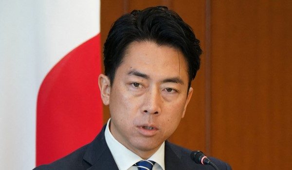 Menteri Pertahanan Jepun, Shinjiro Koizumi/REUTERS