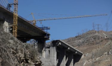 Jambatan B1 rosak selepas serangan udara berhampiran Tehran, Iran/Foto REUTERS