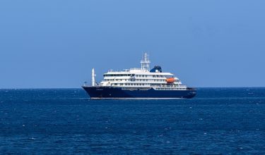 A general view of the cruise ship MV Hondius stationary off the port of Praia, the capital of Cape Verde, on May 3, 2026. An outbreak of "severe acute respiratory illness" on board a cruise ship in the Atlantic has left two people dead and a third in intensive care in Johannesburg, South Africa's health ministry told AFP on May 3, 2026.
The outbreak occurred on the MV Hondius, travelling from Ushuaia in Argentina to Cape Verde. The patient being treated in Johannesburg tested positive for a hantavirus, a family of viruses that can cause hemorrhagic fever, South African spokesperson Foster Mohale said. (Photo by AFP)