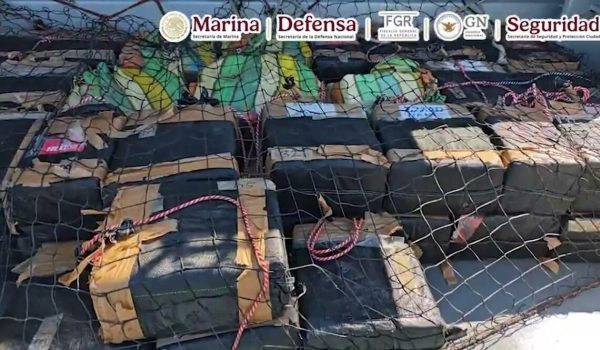 Sebahagian kokain dirampas Tentera Laut Mexico dalam operasi maritim di Teluk Tehuantepec, luar Oaxaca/Foto VIORY