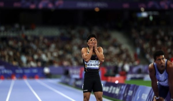 Atlet negara Muhammad Ammar Aiman Nor Azmi beraksi dalam acara 400m lelaki (kecacatan intelektual) peringkat akhir Sukan Paralimpik Paris 2024 di Stade de France/Foto BERNAMA
