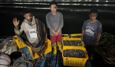 Tiga warga Indonesia ditahan gagal kemuka pengenalan diri sah, surat kebenaran/ Maritim Malaysia Selangor