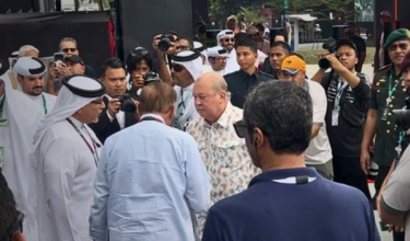 0410 NSL AGONG HADIR F1