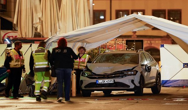 Police personnel work at the scene of a deadly incident in which a car drove into a group of people, in Leipzig, Germany, May 5, 2026. REUTERS/Axel Schmid