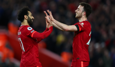 Mohamed Salah dan  Diogo Jota / Foto AFP