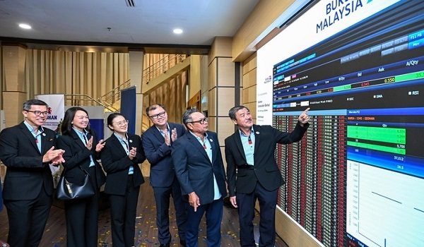 Majlis Penyenaraian Syarikat Geohan Corporation Bhd di pasaran utama Bursa Malaysia/ BERNAMA