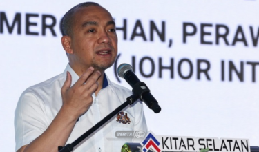 Datuk Onn Hafiz Ghazi/ BERNAMA