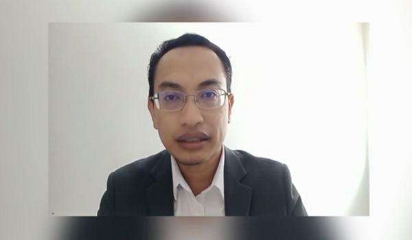 Pensyarah Kanan, Jabatan Sains Politik, Universiti Malaya, Dr. Mohammad Tawfik Yaakub/RTM