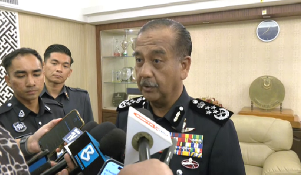 Ketua Polis Negara, Tan Sri Razarudin Husain ditemui pemberita selepas menghadiri majlis Anugerah Perkhidmatan Cemerlang (APC) PDRM 2024, di Bukit Aman