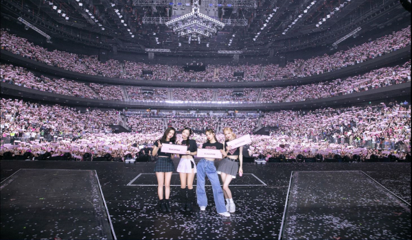 (FOTO FB BLACKPINKOFFICIAL)