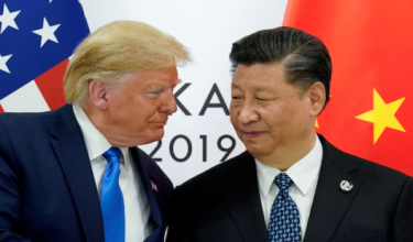 Presiden Amerika Syarikat, Donald Trump, bertemu dengan Presiden China, Xi Jinping, pada mesyuarat sempena sidang kemuncak pemimpin G20 di Osaka, Jepun pada 2019 / Foto REUTERS