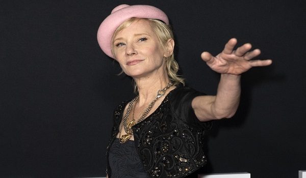 0608_ANNE_HECHE_KEMALANGAN_2