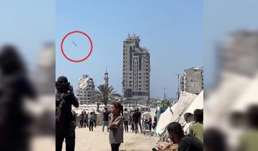 Menara Mushtaha di Al-Rimal, Gaza City musnah dalam serangan udara Israel semalam/AFP
