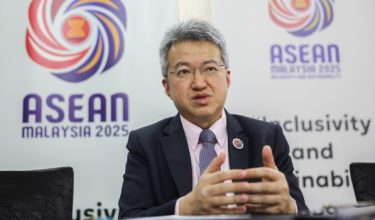 Timbalan Menteri Pelaburan, Perdagangan dan Industri (MITI), Liew Chin Tong