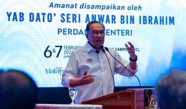 Foto Facebook Anwar Ibrahim