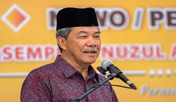 SEREMBAN, 7 Mac -- Menteri Luar Datuk Seri Mohamad Hasan berucap pada Majlis Khatam Al-Quran di Dewan NSWO, hari ini.

--fotoBERNAMA (2026) HAK CIPTA TERPELIHARA