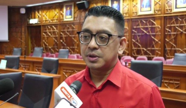 Ketua Ahli Ekonomi Kumpulan AmBank, Firdaos Rosli
