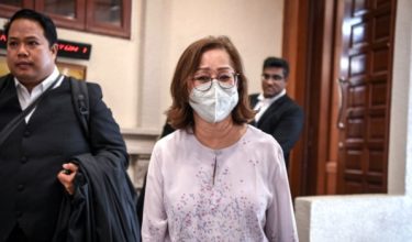 Isteri bekas Menteri Kewangan Tun Daim Zainuddin Toh Puan Na'imah Abdul Khalid/Foto Fail