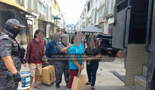 Foto Jabatan Imigresen Malaysia (JIM) Negeri Sarawak