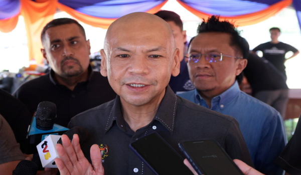 Menteri Perdagangan Dalam Negeri dan Kos Sara Hidup, Datuk Armizan Mohd Ali/ BERNAMA