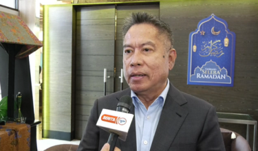 Presiden Persatuan Pengimport dan Peniaga Kenderaan Melayu Malaysia, Datuk Mohamed Nazari Noordin.
