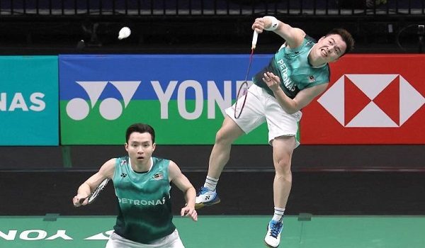 Aaron-Wooi Yik mudah mengatasi Chiu Hsiang Chieh-Wang Chi Lin dari Taiwan. Foto/Bernama