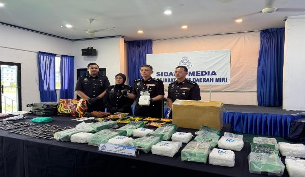 Keseluruhan rampasan dianggarkan bernilai RM380,000  dan jumlah dadah yang dirampas boleh digunakan kira-kira 10,681 penagih.