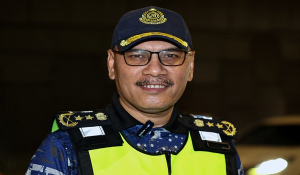 Pengarah JPJ Johor Zulkarnain Yasin