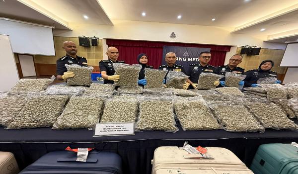 Rampasan dibuat dalam tiga serbuan berasingan bulan lalu