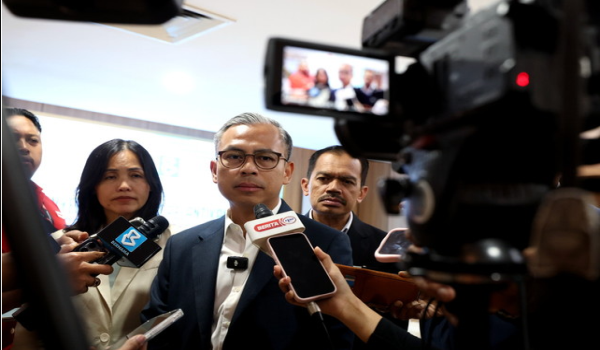 Menteri Komunikasi, Datuk Fahmi Fadzil/BERNAMA