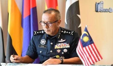 Pesuruhjaya Polis Sarawak Datuk Mohd Azman Ahmad Sapri