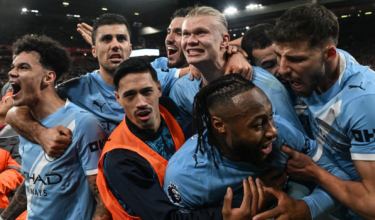 Manchester City raikan kemenangan selepas menewaskan Liverpool 2-1 di Anfield/ AFP