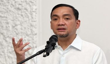 Menteri Besar Johor Datuk Onn Hafiz Ghazi
