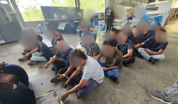 Antara warga asing yang ditahan dalam serbuan di Seremban/Foto JIM Seremban