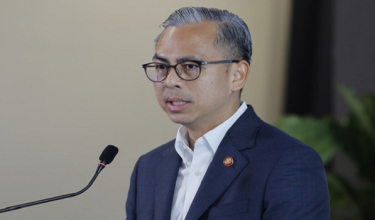 Menteri Komunikasi Datuk Fahmi Fadzil