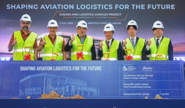 majlis pecah tanah Projek Subang MRO Logistics Complex, di sini, hari ini.