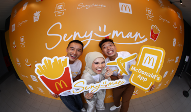 Siri drama mini tujuh episod berjudul Senyuman, yang mula ditayangkan 7 Ogos lalu di semua platform media sosial rasmi McDonald’s Malaysia
