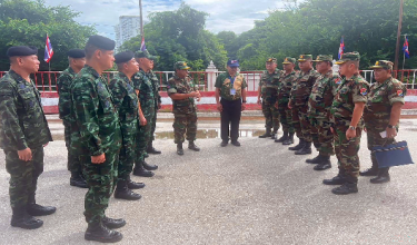Seorang askar mengalami kecederaan parah di kaki / Foto AFP