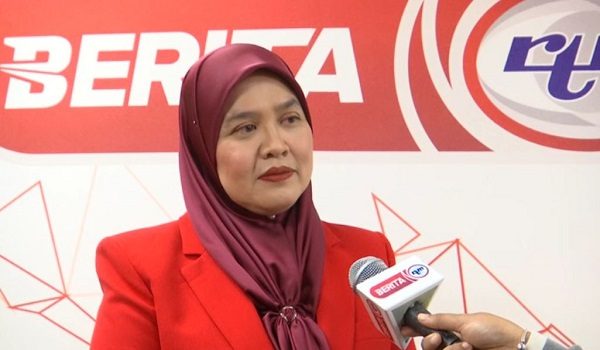 Ketua Penyelidik Ekonomi TA Securities, Shazma Juliana Abu Bakar ditemu bual pemberita di Angkasapuri, Kuala Lumpur/RTM