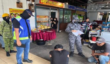 Antara premis yang diperiksa dalam Op Bersepadu JIM Labuan, semalam / Foto RTM