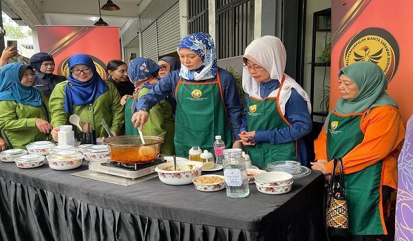 1001 SWK BUBUR PEDAS
