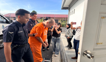 1002 JHR PENGANGGUR BUNUH DAKWA