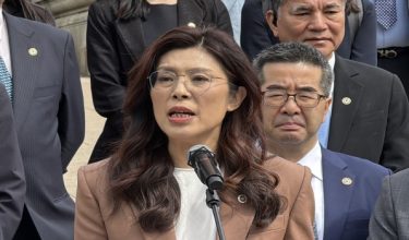 Pengerusi parti pembangkang utama Taiwan, Kuomintang (KMT), Cheng Li-wun/AFP