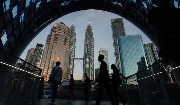 Pemandangan latar langit Kuala Lumpur dari Jambatan Saloma/Foto REUTERS
