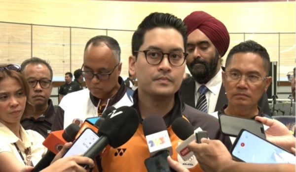 Menteri Belia dan Sukan, Dr. Mohammed Taufiq Johari ketika ditemui media selepas lawatan ke Velodrom Nasional Nilai/Foto RTM
