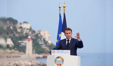 Presiden Perancis, Emmanuel Macron pada Sidang Kemuncak Lautan PBB. - Foto AFP